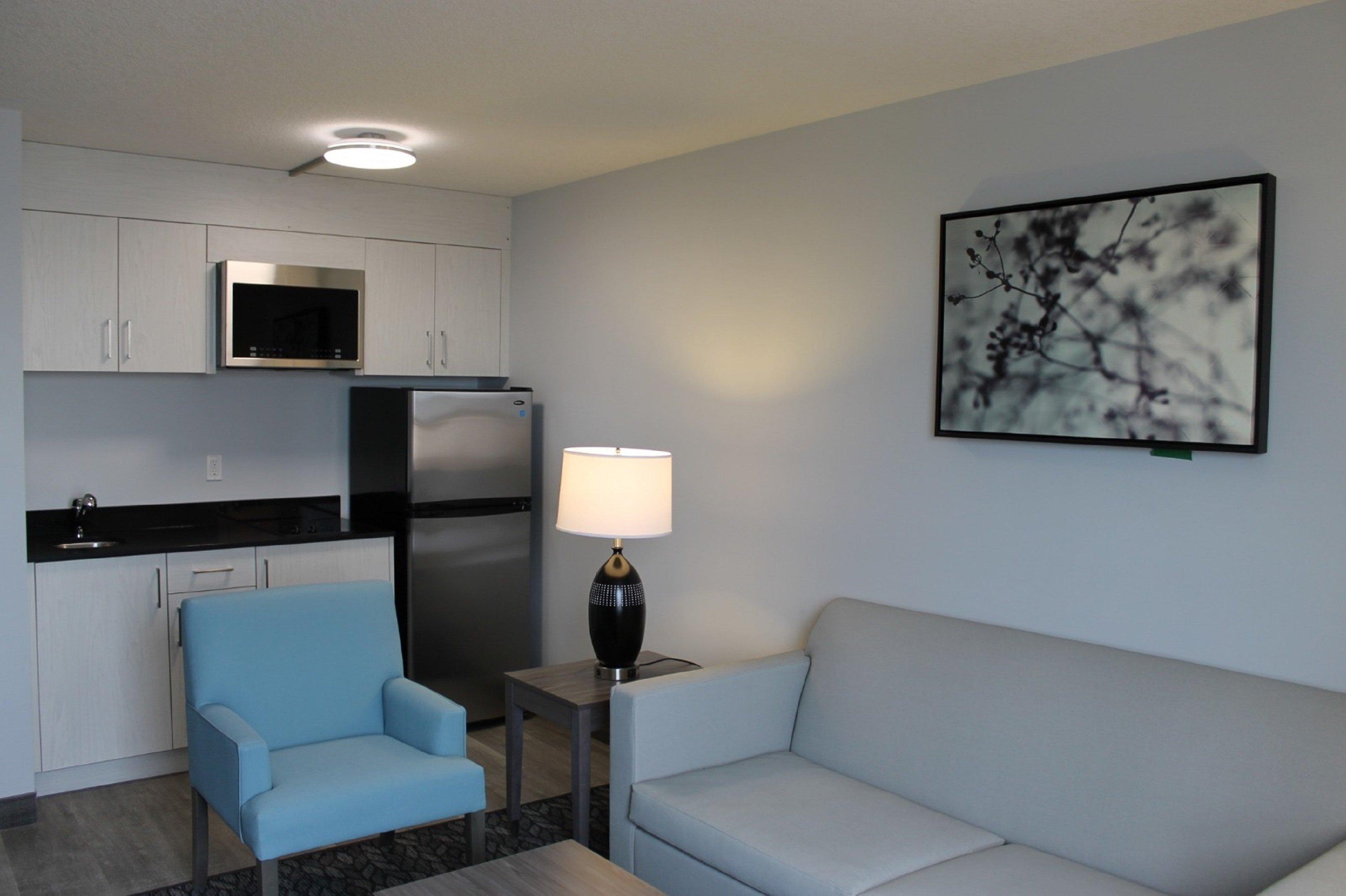 Emerald Hotel & Suites Calgary Airport ภายนอก รูปภาพ