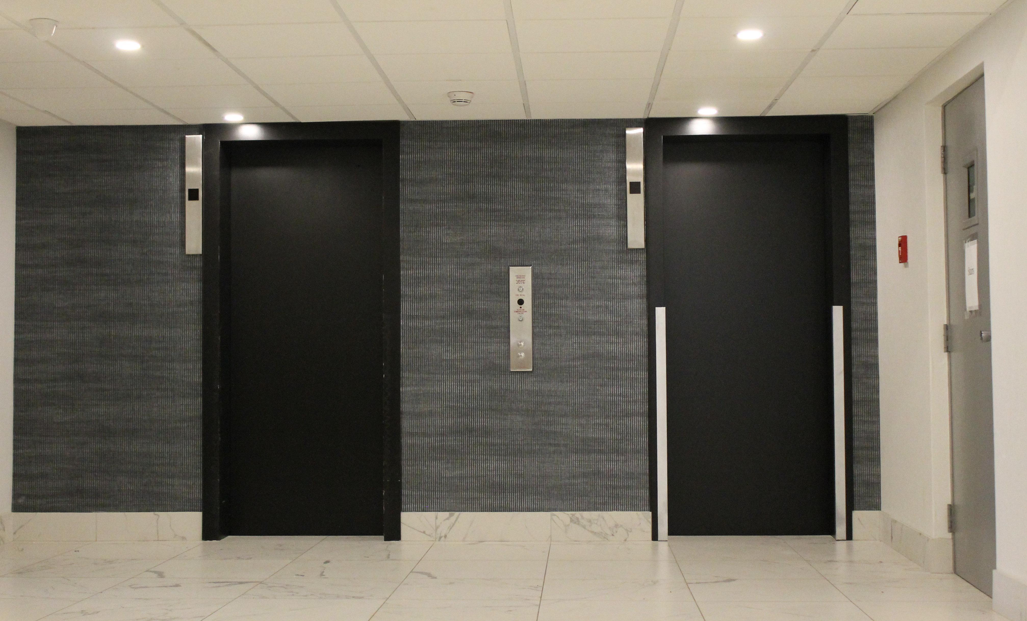 Emerald Hotel & Suites Calgary Airport ภายนอก รูปภาพ